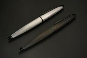 CROSS ATXエイティーエックス（ブラッシュトブラック/ブラッシュトクローム）ボールペン