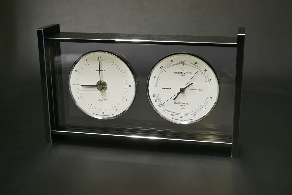 EX792スーパーEXギャラリー温湿度・時計